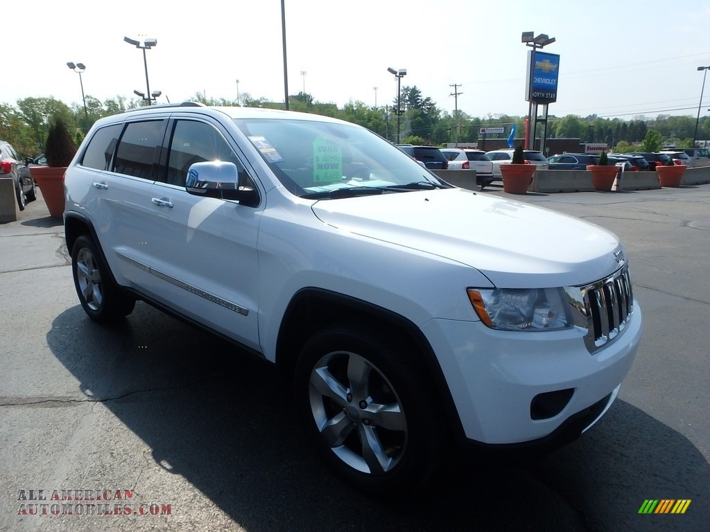 2013 Grand Cherokee Limited 4x4 - Bright White / Black/Light Frost Beige photo #11