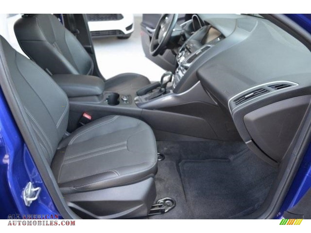 2014 Focus Titanium Hatchback - Blue Candy / Charcoal Black photo #16