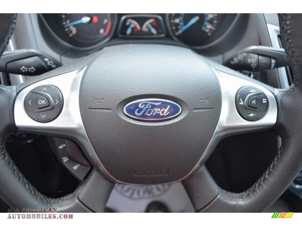 2014 Focus Titanium Hatchback - Blue Candy / Charcoal Black photo #25