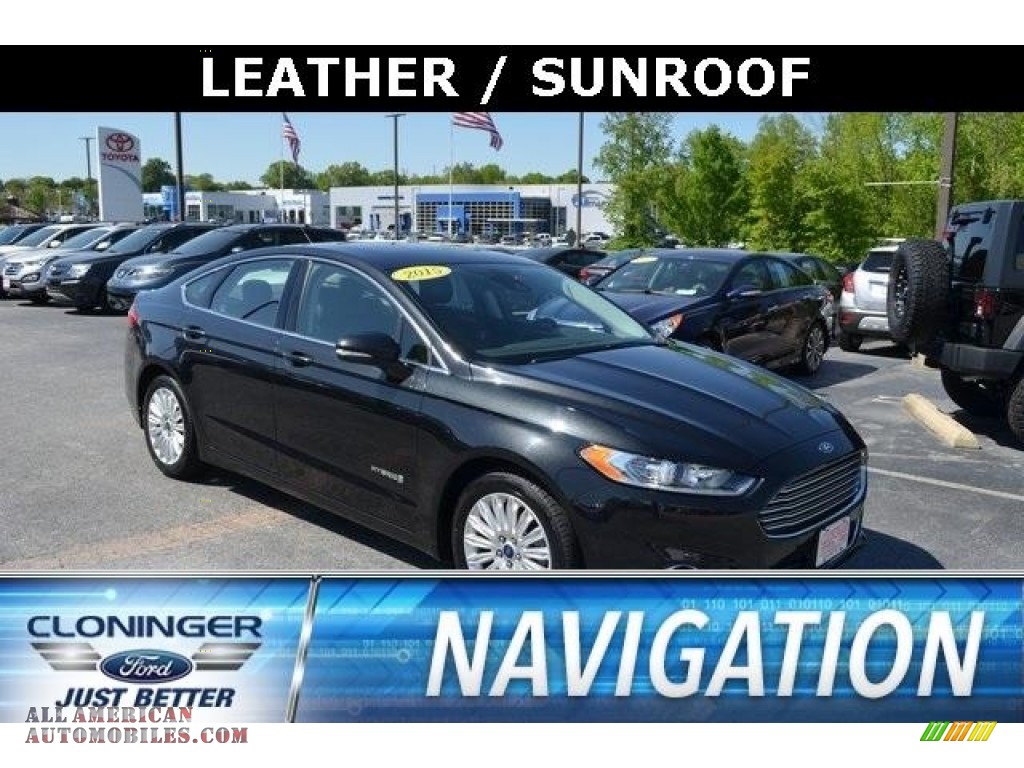 2015 Fusion Hybrid SE - Tuxedo Black Metallic / Charcoal Black photo #1