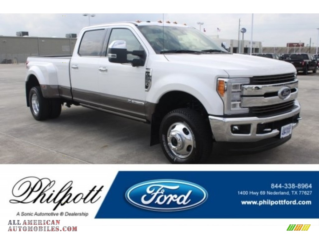 Oxford White / King Ranch Java Ford F350 Super Duty King Ranch Crew Cab 4x4