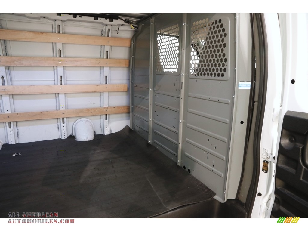 2017 Savana Van 2500 Cargo - Summit White / Medium Pewter photo #14