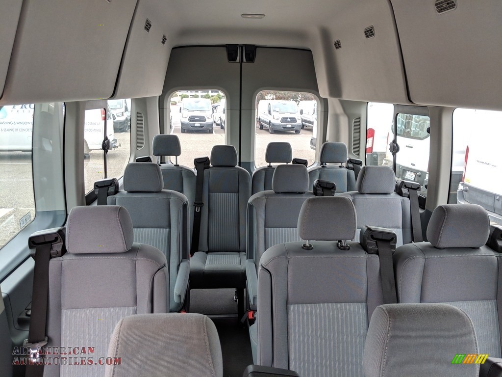 2018 Transit Passenger Wagon XLT 350 HR Long - Oxford White / Charcoal Black photo #8