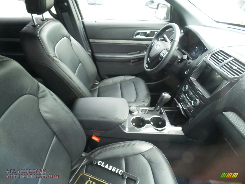 2018 Explorer XLT 4WD - Ingot Silver / Ebony Black photo #3