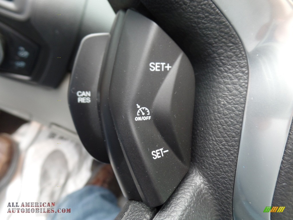 2014 Focus SE Sedan - Sterling Gray / Charcoal Black photo #19