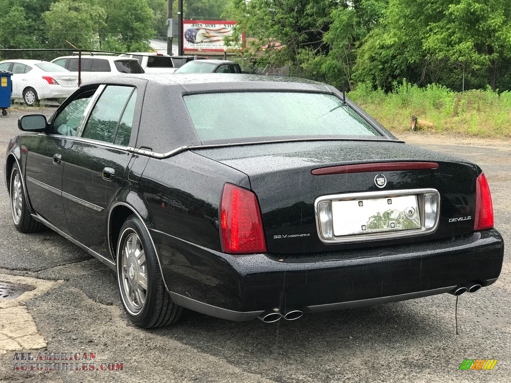2003 DeVille Sedan - Blue Onyx / Black photo #4