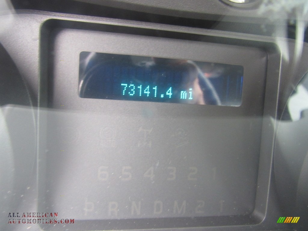 2011 F250 Super Duty XL Regular Cab 4x4 - Oxford White / Steel Gray photo #19