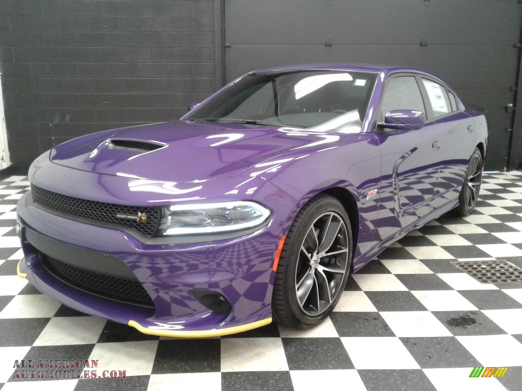 2018 Charger R/T Scat Pack - Plum Crazy Pearl / Black photo #2