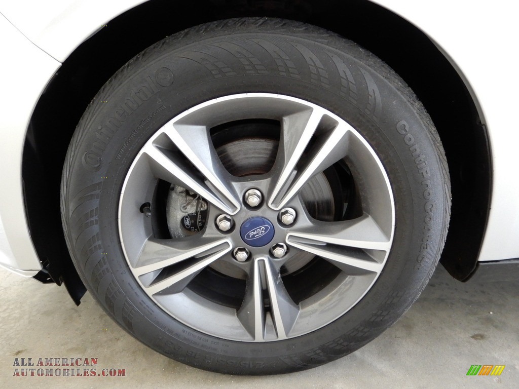 2014 Focus SE Hatchback - Ingot Silver / Charcoal Black photo #6
