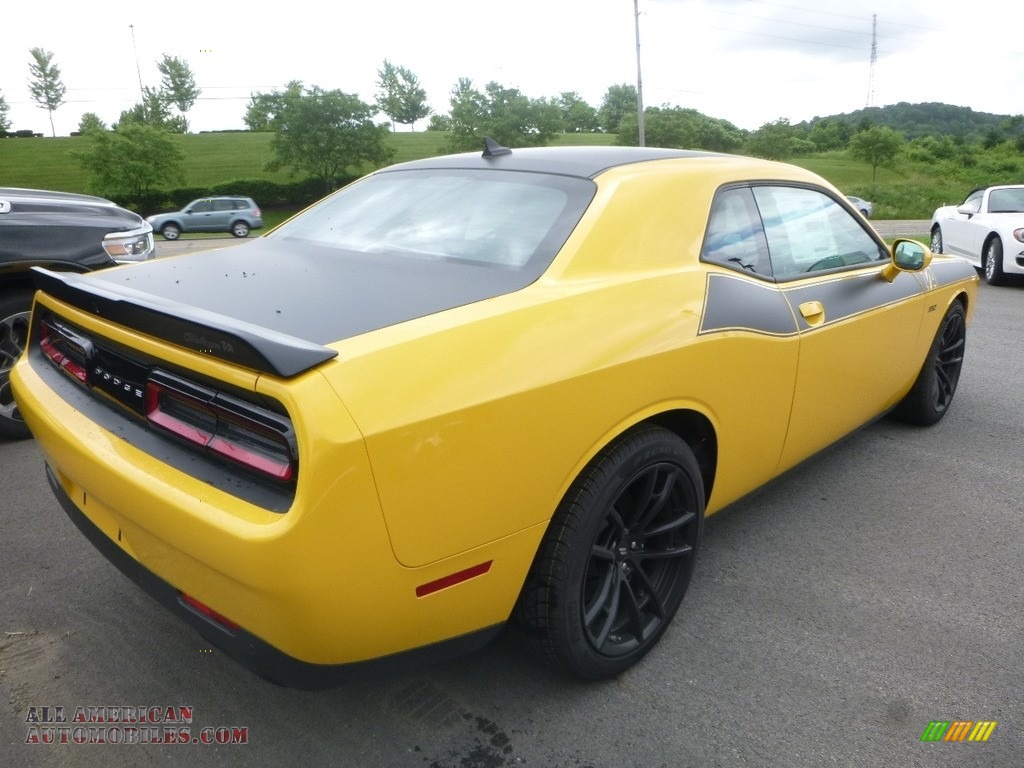2018 Challenger T/A 392 - Yellow Jacket / Black photo #5