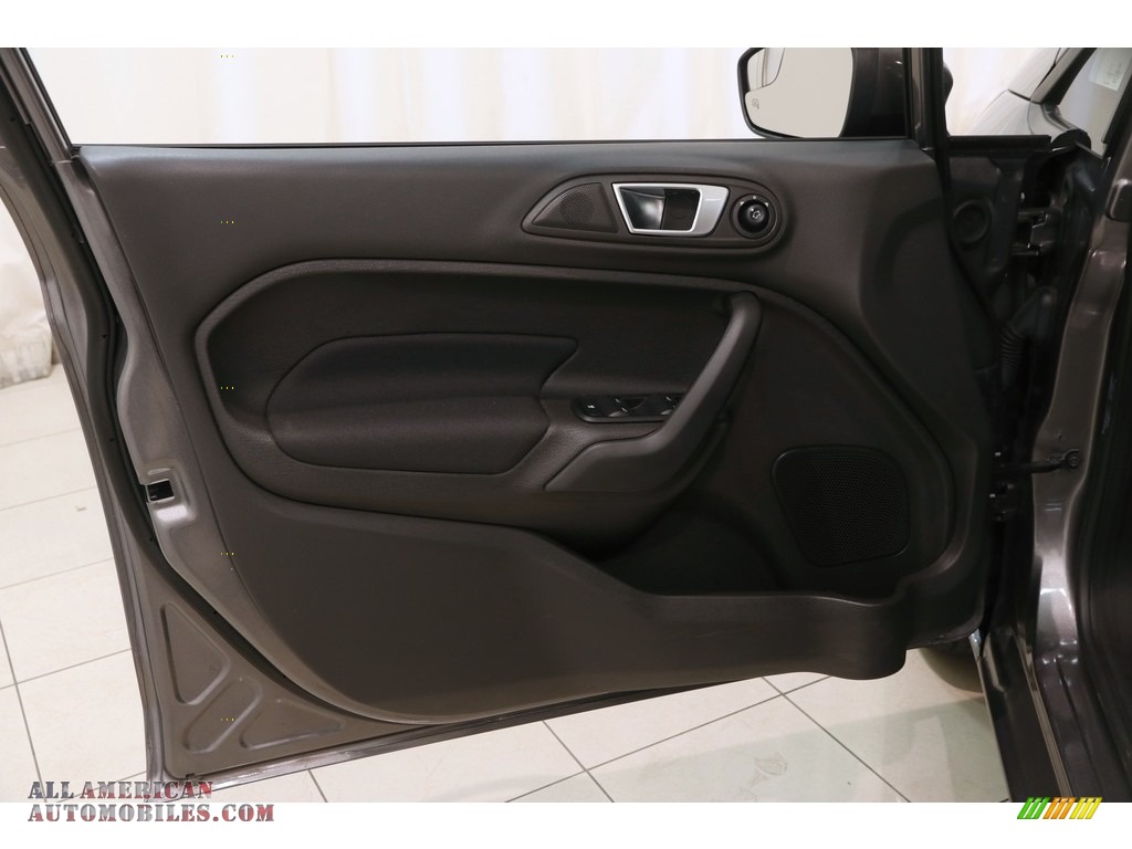 2014 Fiesta SE Hatchback - Storm Gray / Charcoal Black photo #5