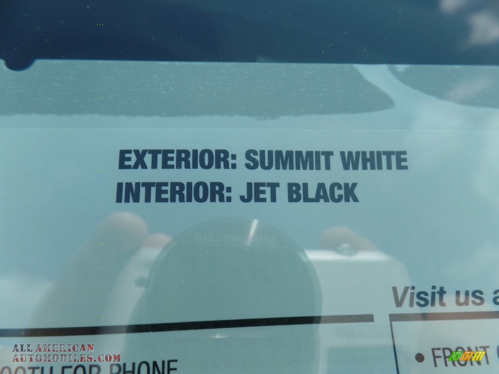 2018 Tahoe LS 4WD - Summit White / Jet Black photo #41