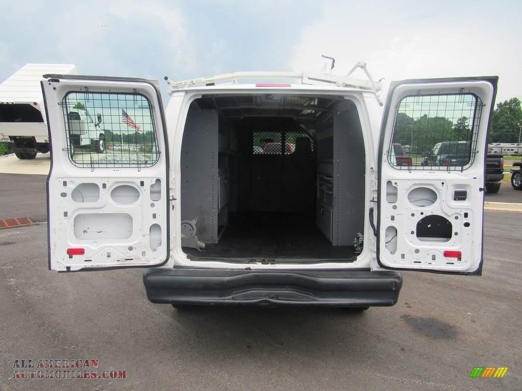 2013 E Series Van E250 Cargo - Oxford White / Medium Flint photo #12