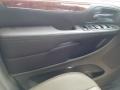 Chrysler Town & Country Touring Cashmere/Sandstone Pearl photo #19
