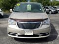 Chrysler Town & Country Touring Cashmere Pearl photo #8