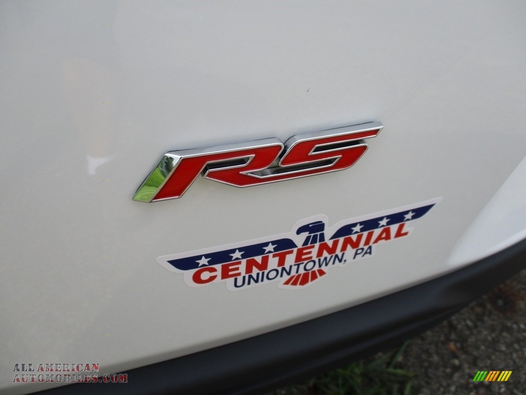 2018 Camaro LT Convertible - Summit White / Adrenaline Red photo #6