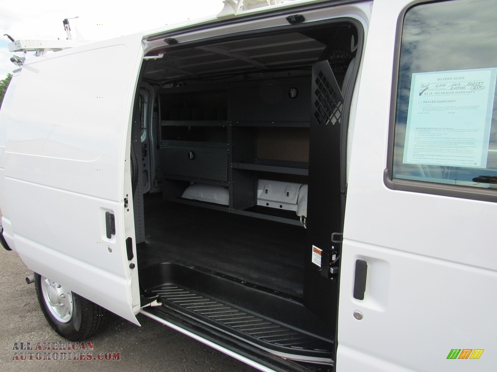 2013 E Series Van E250 Cargo - Oxford White / Medium Flint photo #19