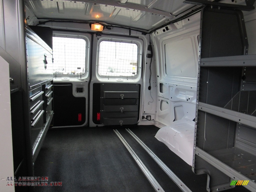 2014 E-Series Van E150 Cargo Van - Oxford White / Medium Flint photo #15