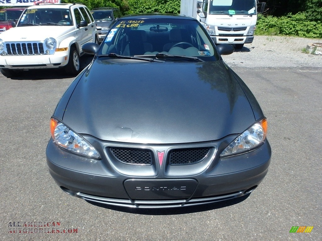 2004 Grand Am SE Sedan - Greystone Metallic / Dark Pewter photo #6