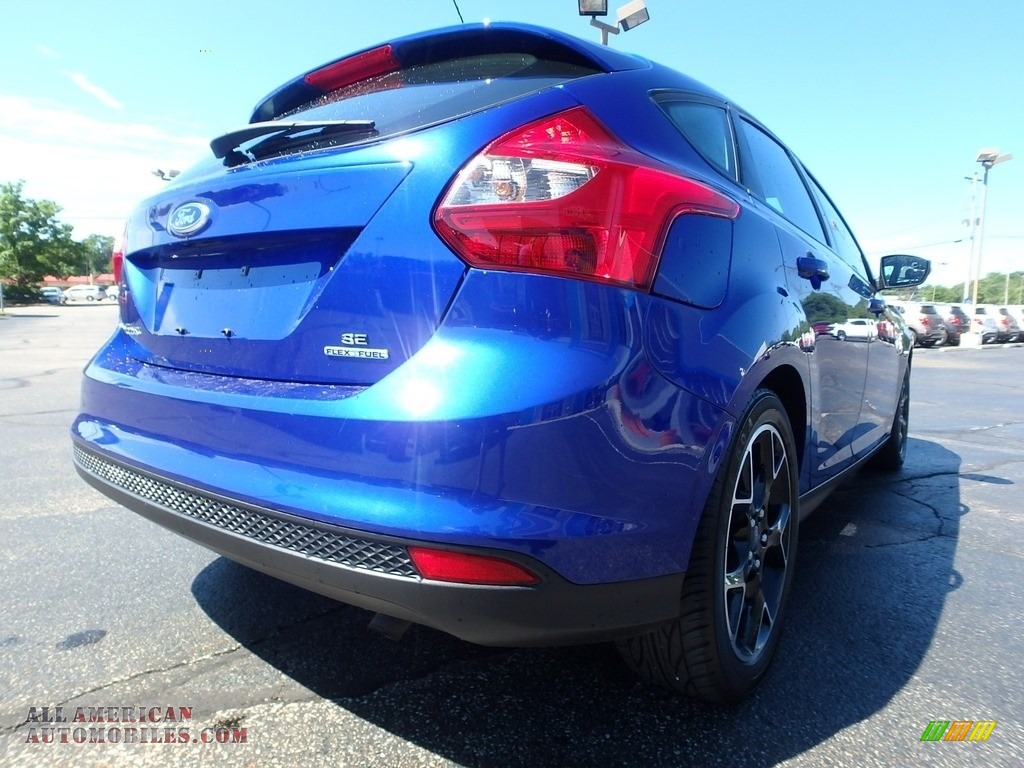 2014 Focus SE Hatchback - Blue Candy / Charcoal Black photo #8
