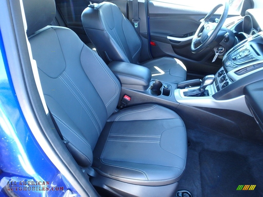 2014 Focus SE Hatchback - Blue Candy / Charcoal Black photo #15