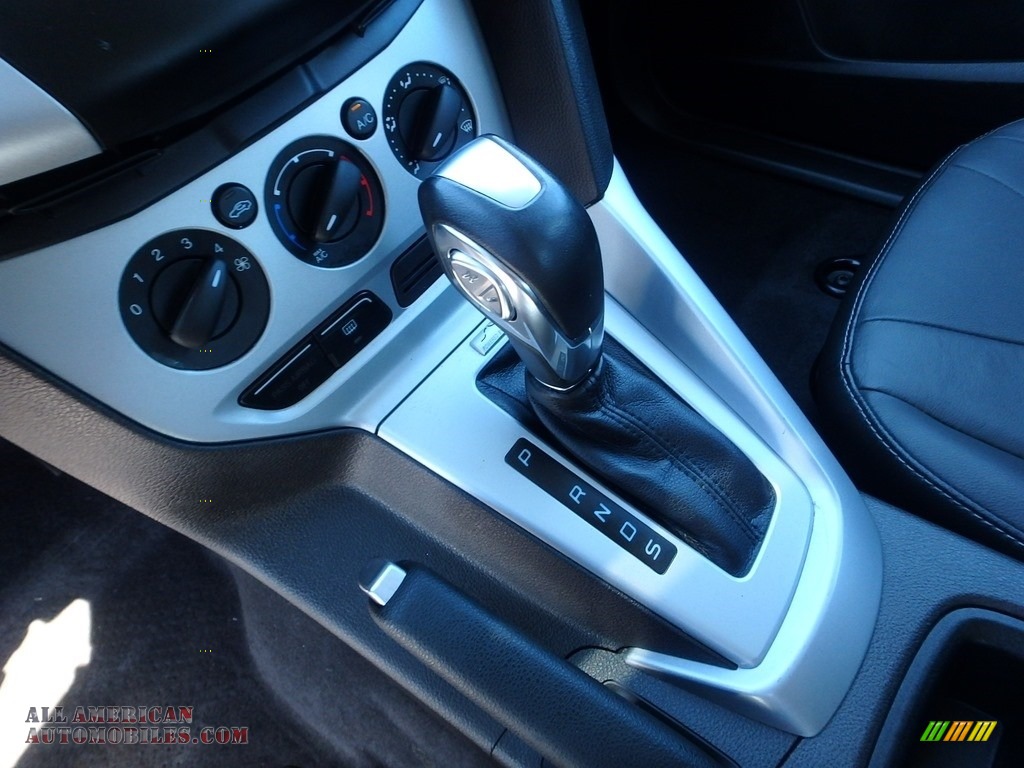 2014 Focus SE Hatchback - Blue Candy / Charcoal Black photo #27