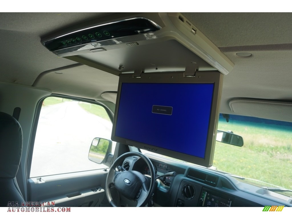 2014 E-Series Van E350 XLT Extended 15 Passenger Van - Black / Medium Flint photo #6