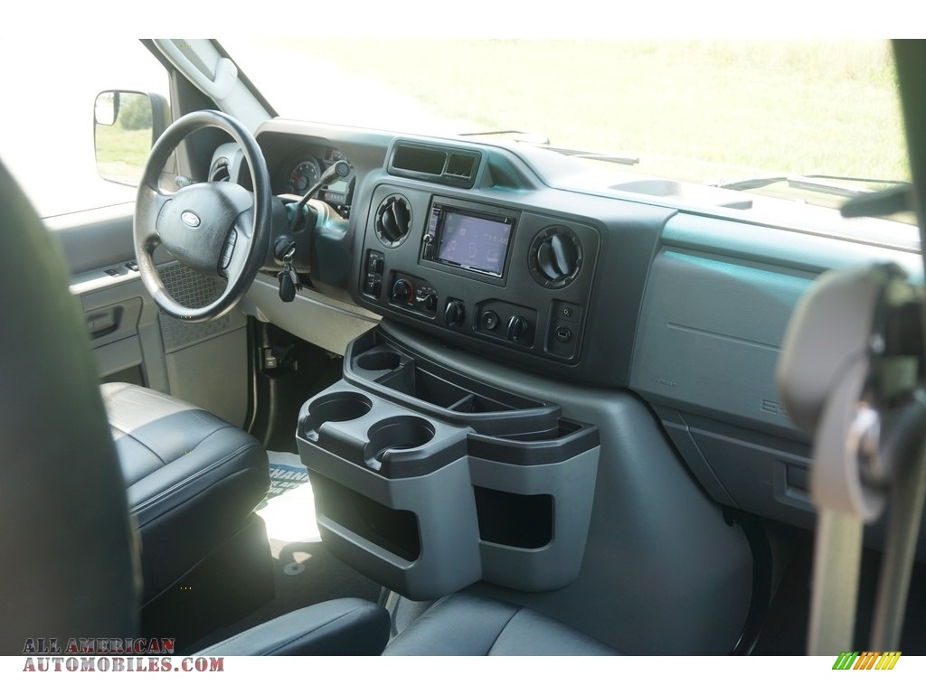 2014 E-Series Van E350 XLT Extended 15 Passenger Van - Black / Medium Flint photo #12
