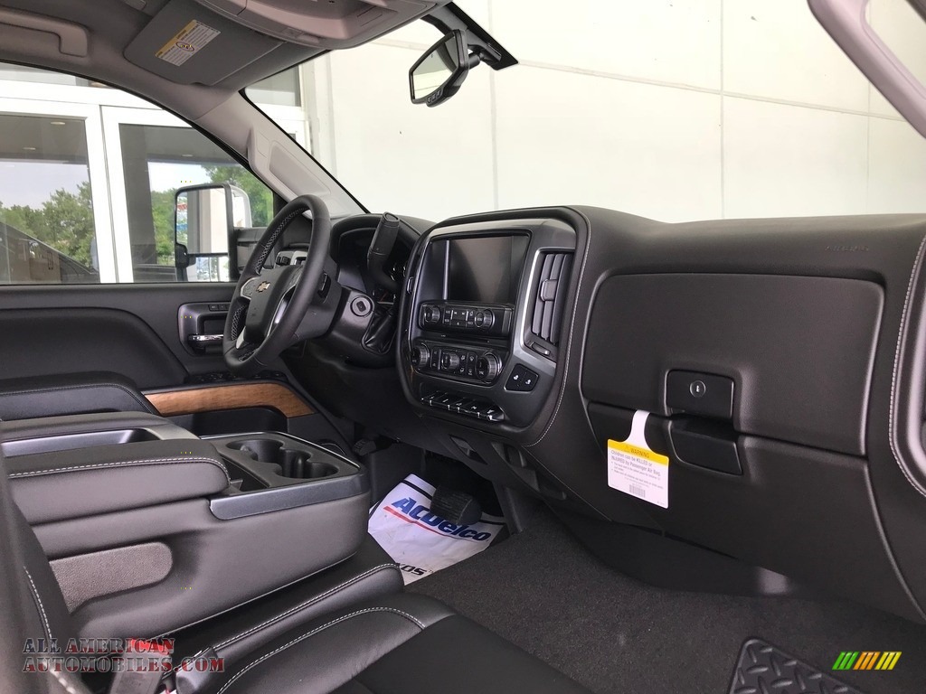 2018 Silverado 3500HD LTZ Crew Cab Dual Rear Wheel 4x4 - Silver Ice Metallic / Jet Black photo #8