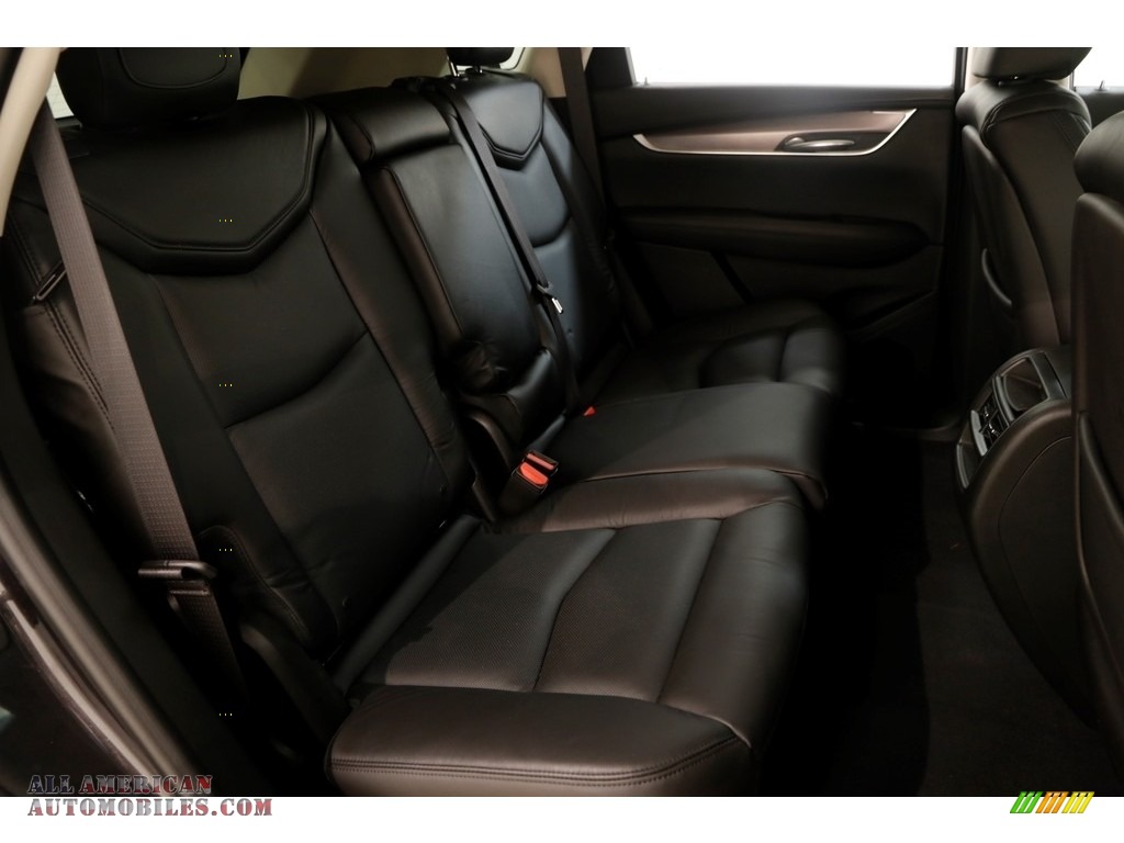 2017 XT5 Luxury AWD - Dark Granite Metallic / Jet Black photo #17