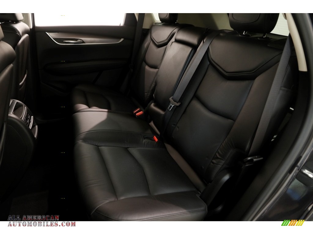 2017 XT5 Luxury AWD - Dark Granite Metallic / Jet Black photo #18