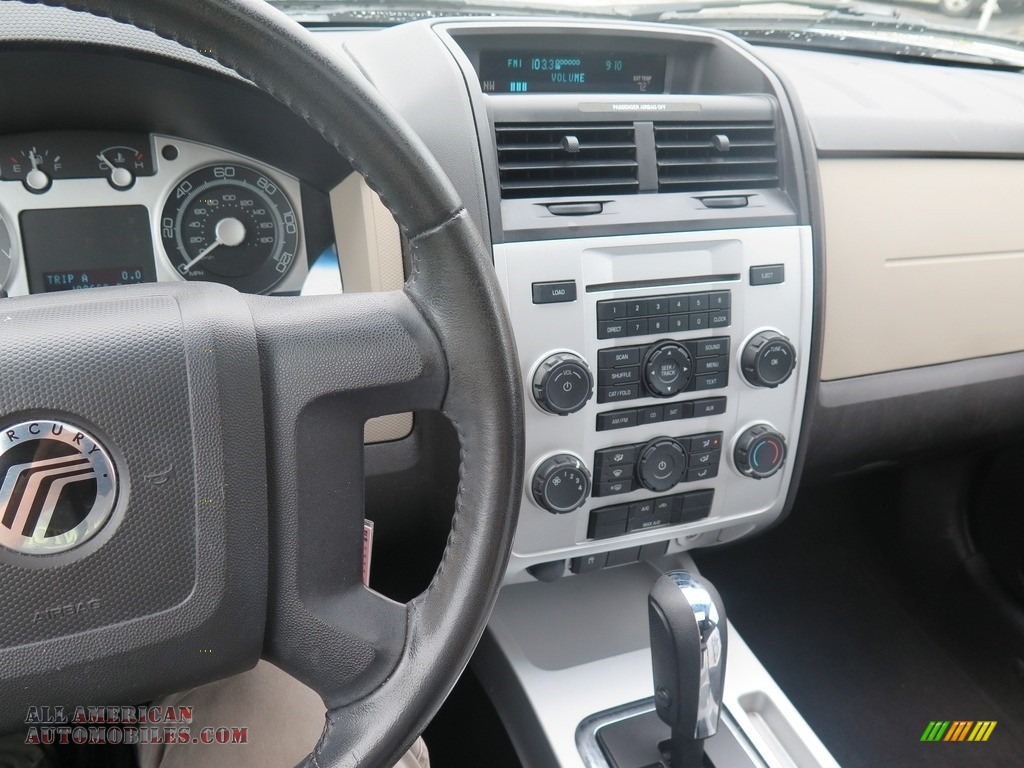 2008 Mariner V6 4WD - Light Ice Blue Metallic / Black photo #20