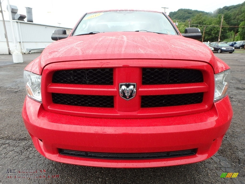 2012 Ram 1500 ST Regular Cab 4x4 - Flame Red / Dark Slate Gray/Medium Graystone photo #11