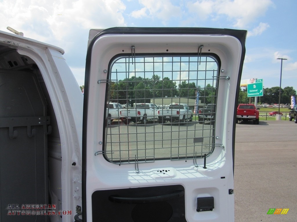2014 E-Series Van E150 Cargo Van - Oxford White / Medium Flint photo #32