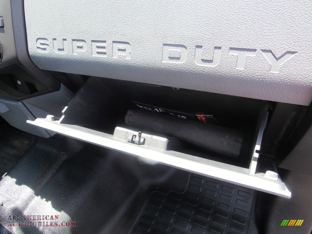 2012 F250 Super Duty XL Crew Cab 4x4 - Oxford White / Steel photo #29