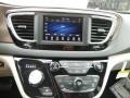 Chrysler Pacifica Touring Plus Brilliant Black Crystal Pearl photo #17