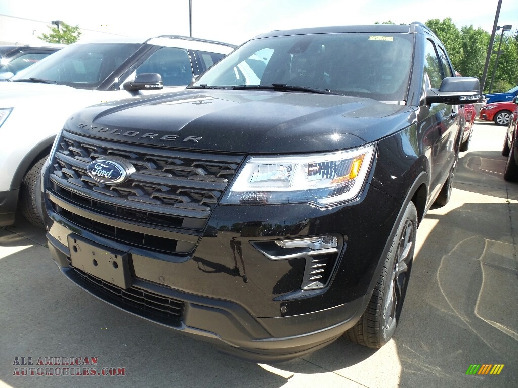 2018 Ford Explorer Xlt 4wd In Shadow Black Photo #3 - C24738 