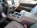 Ford Expedition XLT 4x4 White Platinum photo #24