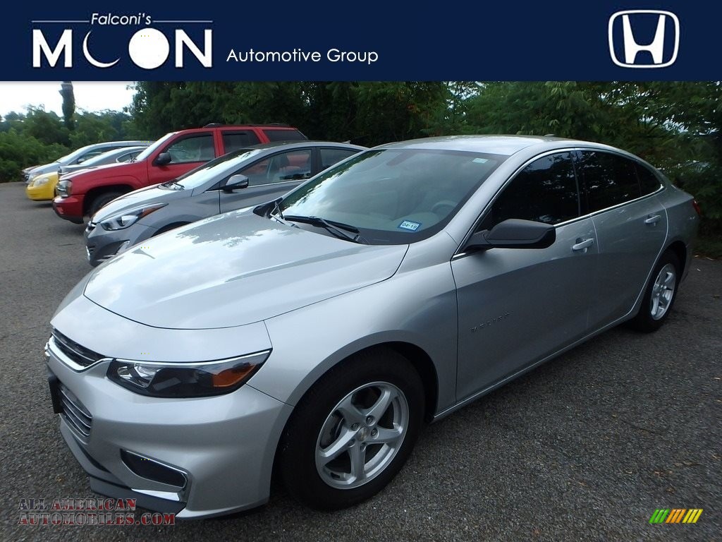 Silver Ice Metallic / Dark Atmosphere/Medium Ash Gray Chevrolet Malibu LS