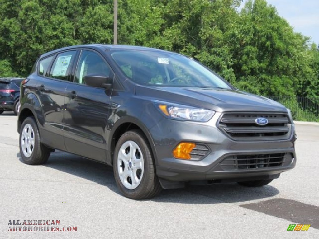 Magnetic / Charcoal Black Ford Escape S