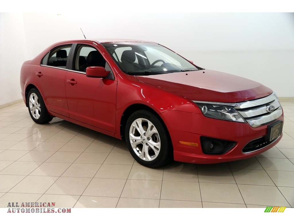 Red Candy Metallic / Charcoal Black Ford Fusion SE