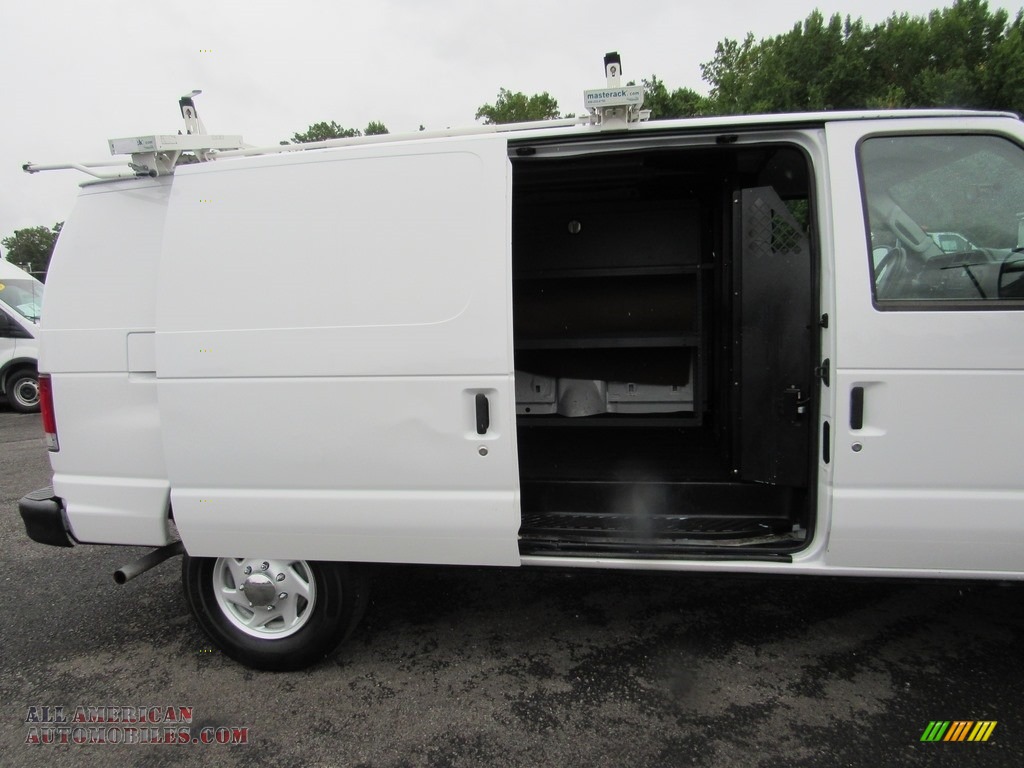 2013 E Series Van E250 Cargo - Oxford White / Medium Flint photo #36