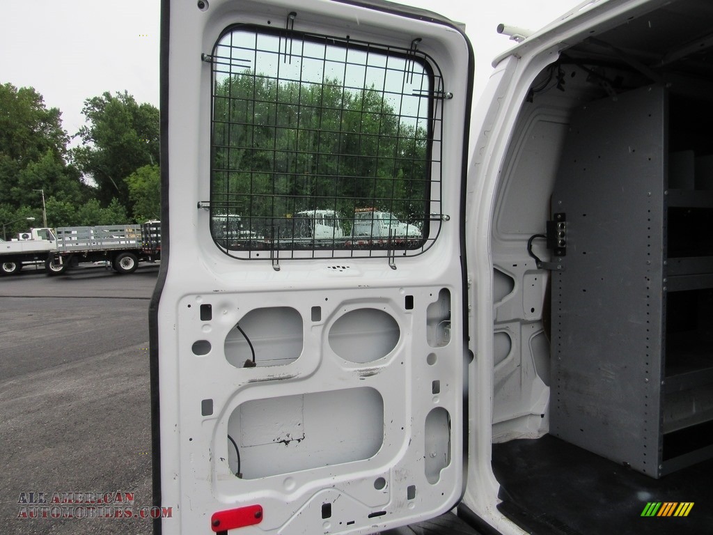 2013 E Series Van E250 Cargo - Oxford White / Medium Flint photo #45