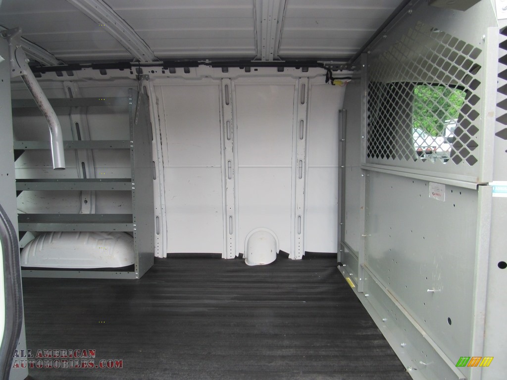 2013 Express 1500 Cargo Van - Summit White / Medium Pewter photo #25