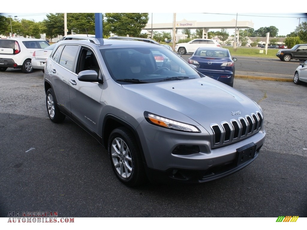 2014 Cherokee Latitude 4x4 - Billet Silver Metallic / Iceland - Black/Iceland Gray photo #1