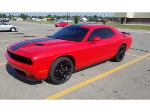 TorRed 2016 Dodge Challenger R/T