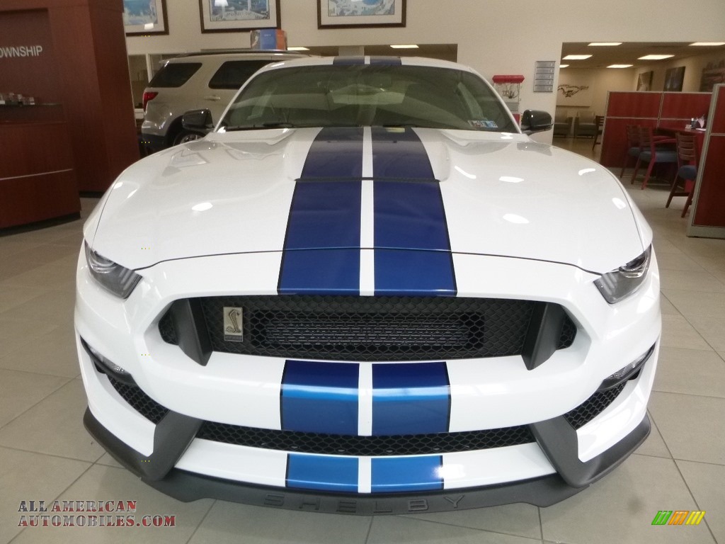 2018 Mustang Shelby GT350 - Oxford White / Ebony photo #4