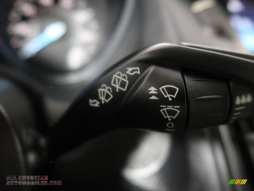 2015 Focus SE Hatchback - Ingot Silver Metallic / Charcoal Black photo #41
