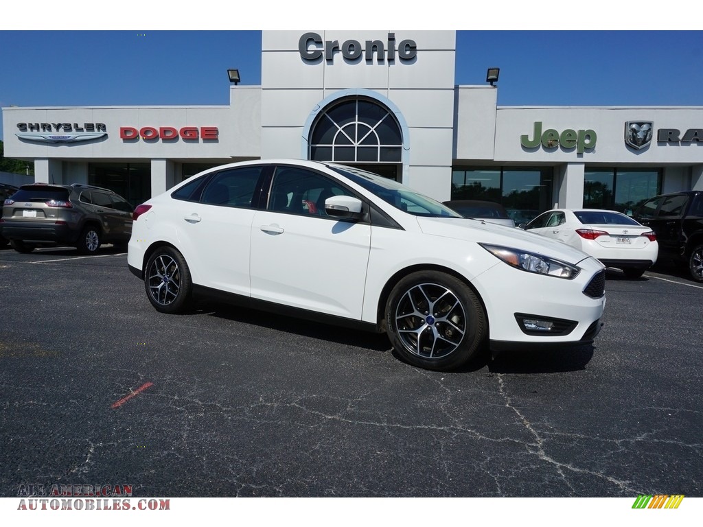 2017 Focus SEL Sedan - Oxford White / Charcoal Black photo #1