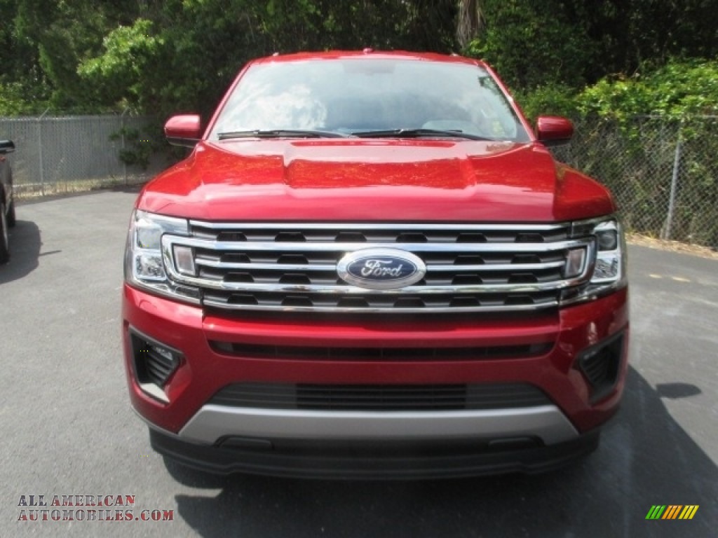 2018 Expedition XLT - Ruby Red / Ebony photo #2
